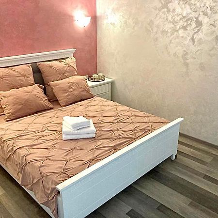 Rez Iasi Apartment Ngoại thất bức ảnh